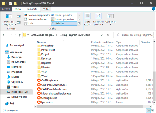 Verifica que se muestren los archivos CATPPanelMaestro.exe y el archivo CATPPanelAlumno.exe